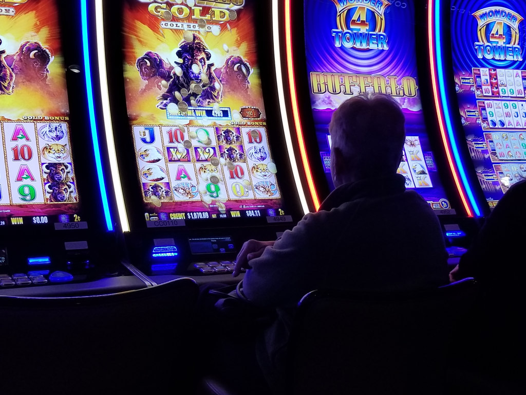 Are slot machines legal in michigan