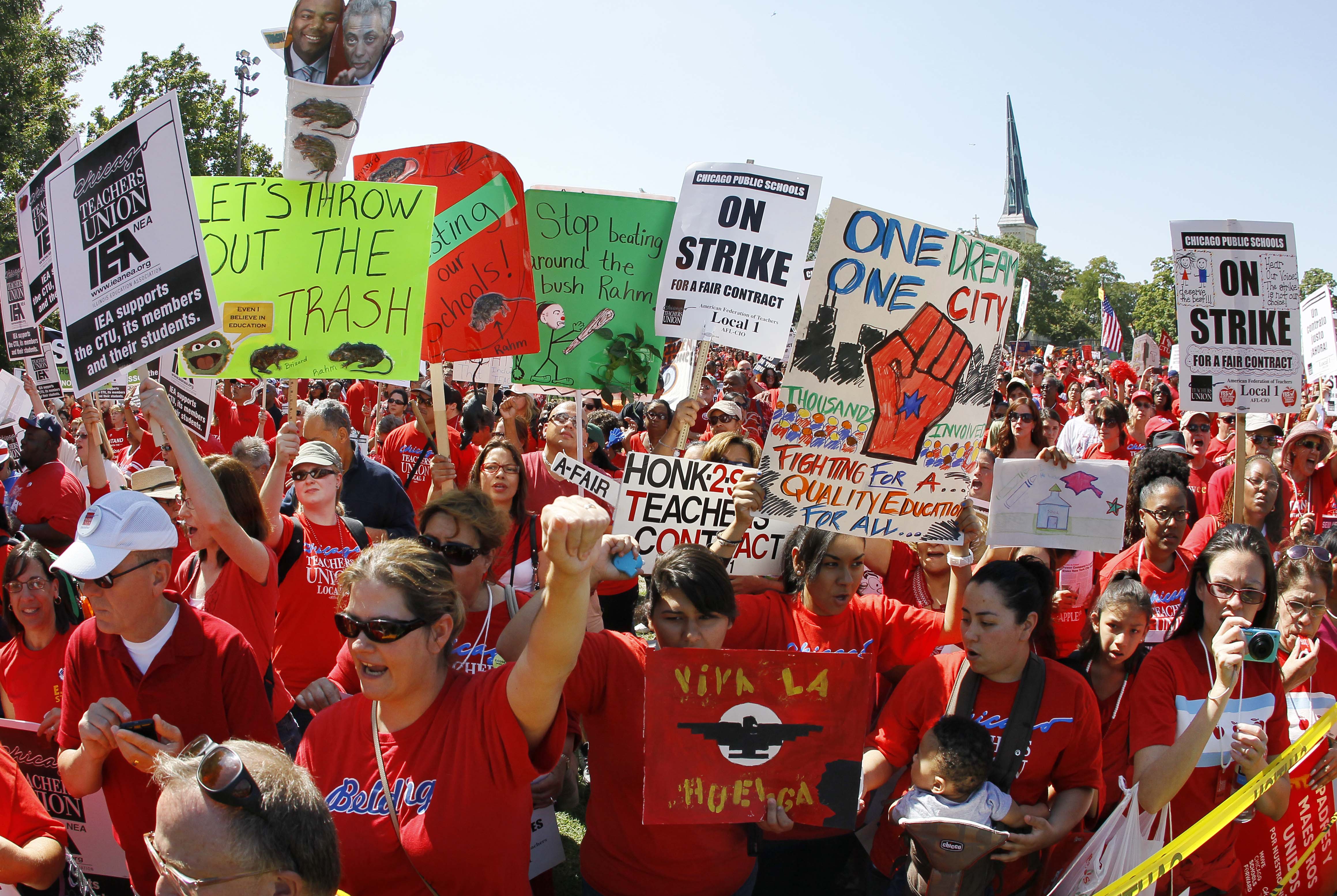 Chicago Teachers Union votes to strike for third time in 7 years