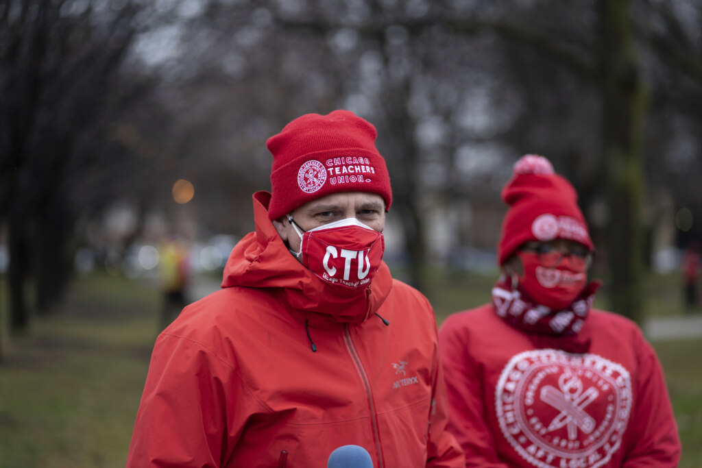 keep-chicago-public-schools-open-illinois-policy