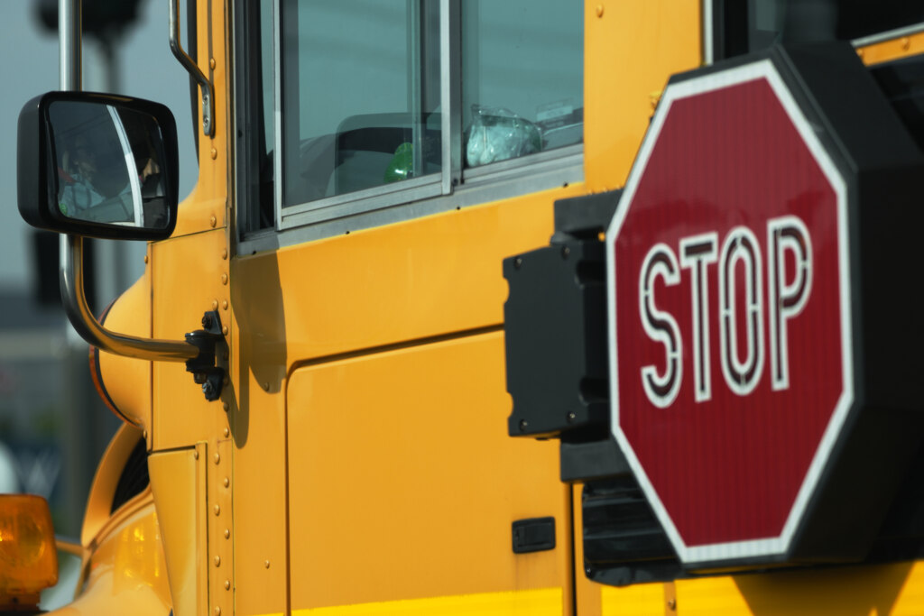 Nearly 1 in 3 Illinois school contracts mislead teachers about fees they owe