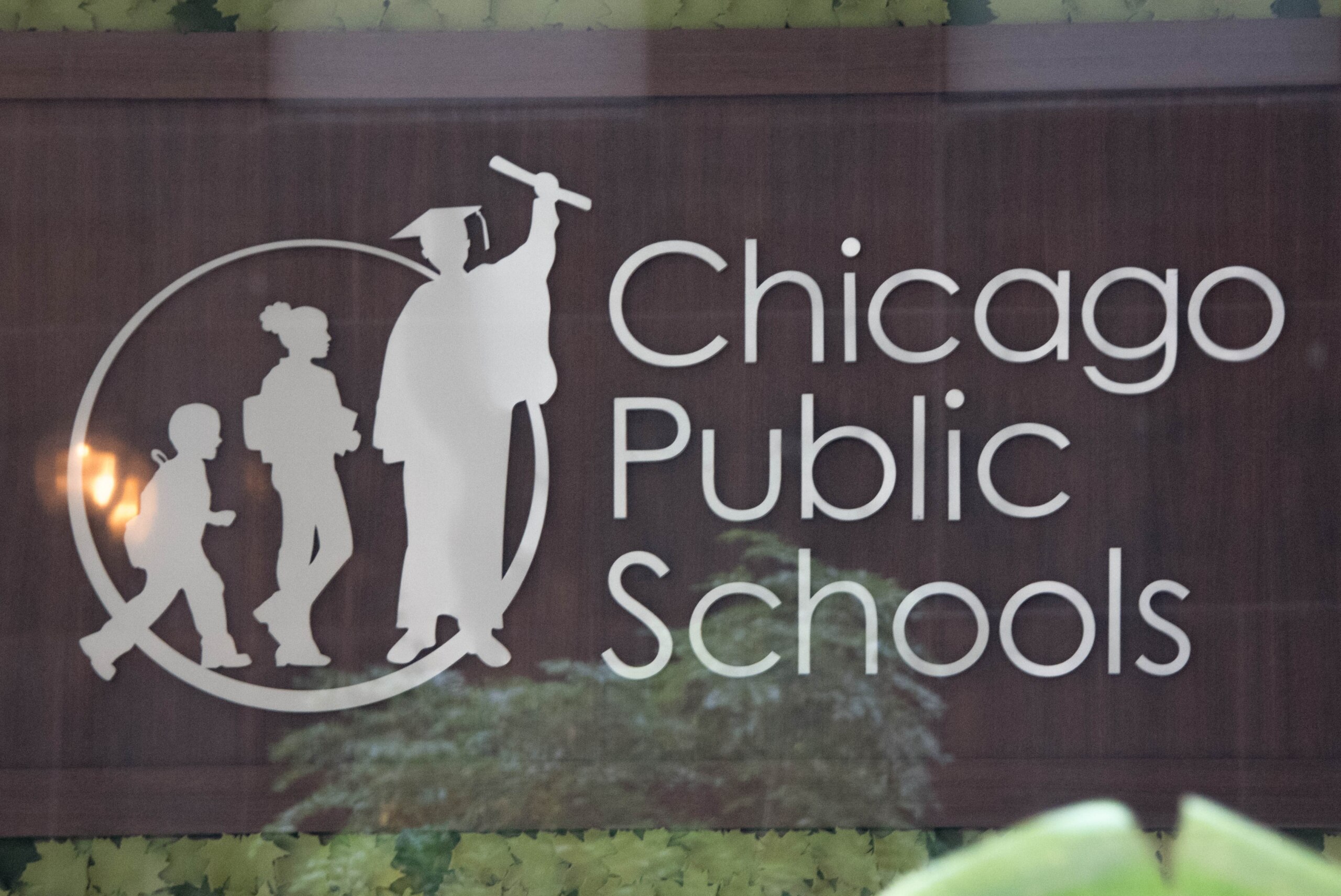 Who is running for Chicago school board in 2026?